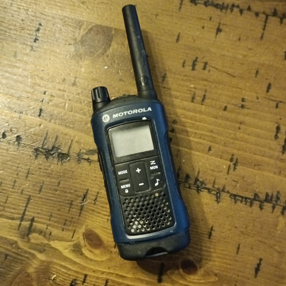 Motorola T460 Talkabout Two Way Radio Walkie Talkie Blue PMUE4641A 1 Unit fe